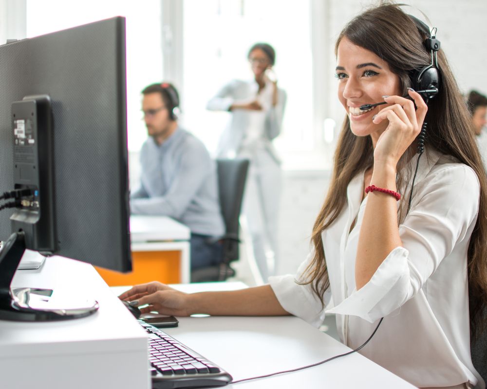 The #1 Key to Heroic Customer Service Being Available